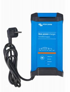 Gamme de chargeurs de batteries VICTRON Blue Power charger IP22 - 1 ou 3 sorties - 12V-15, 20 & 30A - 24V-8, 12 & 15A